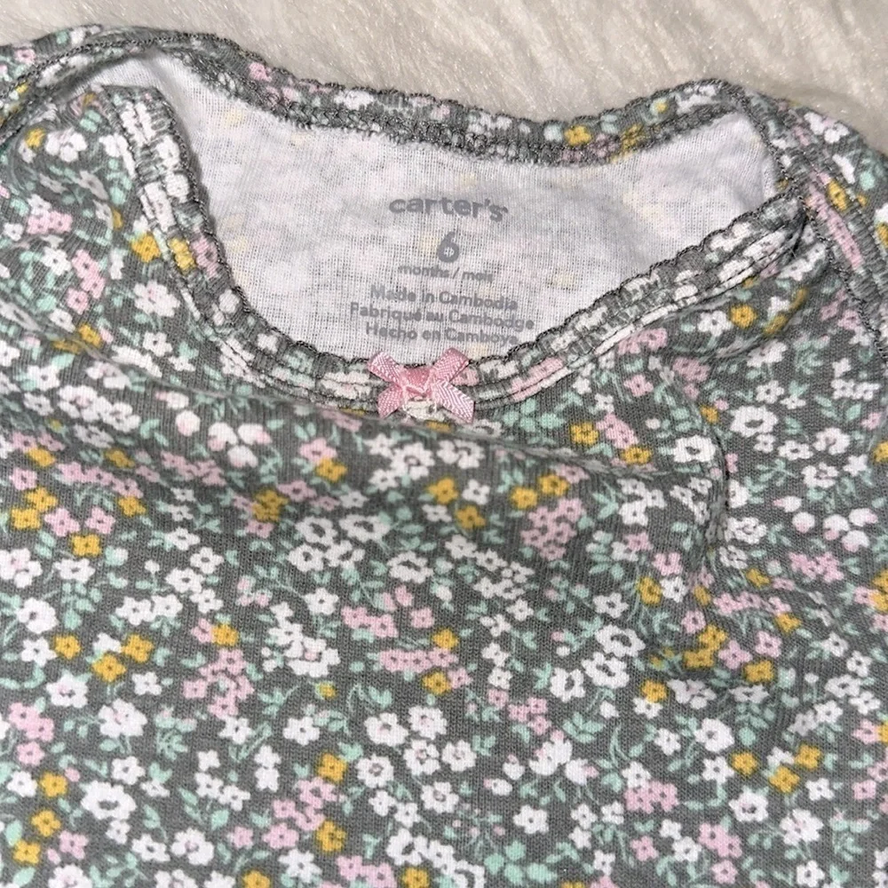 Carters Floral baby One Piece size 6 months